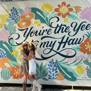 Meet your Posher, Courtney